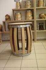 Tavolo alto a botte in rovere francese – artigianale - immagine 3