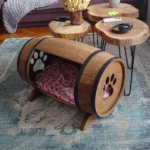 Niche rustique pour petit chien en bois d’aulne