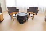 Set di mobili a botte in botte da whisky – 2 sedie + 1 tavolo artigianali
